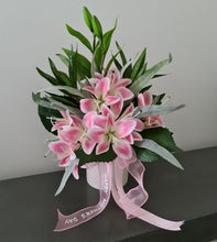 Load image into Gallery viewer, Pink lilies in white pot with lights – AB2191