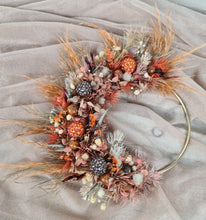 Load image into Gallery viewer, Rustic Floral cake hoop combination of preserved & dry flowers