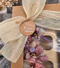Load image into Gallery viewer, Preserved Everlasting flowers letter B - 15cm - Gold & purple