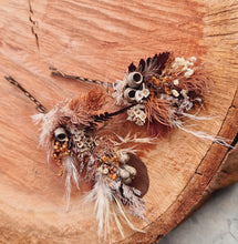 Load image into Gallery viewer, 3 x Rustic preserved everlasting flowers bobby pins