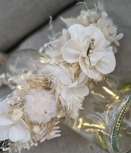 Load image into Gallery viewer, Boho style Everlasting preserved flowers crown / dog collar