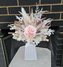 Load image into Gallery viewer, Everlasting flowers cake topper - blush