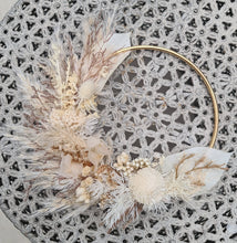 Load image into Gallery viewer, Boho preserved flowers cake hoop - 5 inches