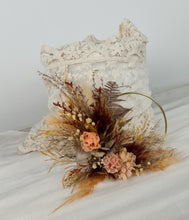 Load image into Gallery viewer, Rustic everlasting flowers cake hoop - 5 inch