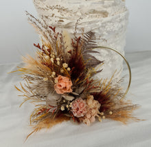 Load image into Gallery viewer, Rustic everlasting flowers cake hoop - 5 inch