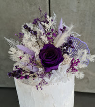 Load image into Gallery viewer, Double Everlasting preserved flowers cake topper - purple