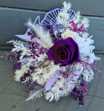 Load image into Gallery viewer, Double Everlasting preserved flowers cake topper - purple