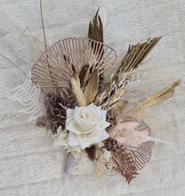 Load image into Gallery viewer, Everlasting preserved flowers double cake topper - blush