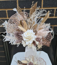 Load image into Gallery viewer, Everlasting preserved flowers double cake topper - blush