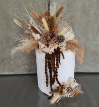 Load image into Gallery viewer, Everlasting preserved flowers double cake topper - rustic