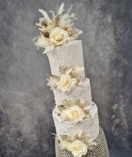 Load image into Gallery viewer, Sophisticated & Elegant Everlasting flowers cake topper – set of 4