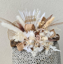 Load image into Gallery viewer, Boho Everlasting flowers on wood log