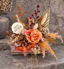 Load image into Gallery viewer, Rustic Everlasting flowers on wood log