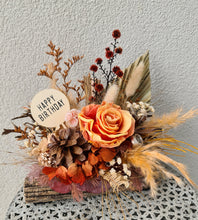 Load image into Gallery viewer, Rustic Everlasting flowers on wood log