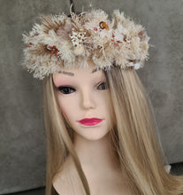 Load image into Gallery viewer, Thick Everlasting preserved flowers crown - wedding, baby shower