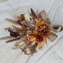 Load image into Gallery viewer, Elopement set - Rustic style bridal bouquet & buttonhole