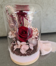 Load image into Gallery viewer, Preserved everlasting flowers baby glass dome - Pink & burgundy