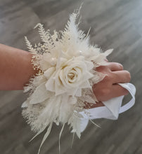Load image into Gallery viewer, Everlasting flowers school formal / prom corsage – White with glitter