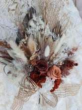 Load image into Gallery viewer, Rustic wedding elopement set – preserved & dry bridal bouquet & buttonhole