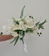Load image into Gallery viewer, Neutral & green bridal bouquet & buttonhole – Elopement set