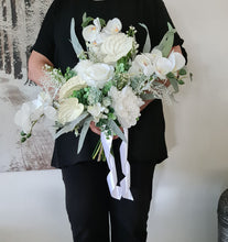 Load image into Gallery viewer, Neutral & green bridal bouquet & buttonhole – Elopement set