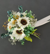 Load image into Gallery viewer, White sunflowers bridal bouquet & buttonhole – Elopement set
