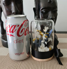 Load image into Gallery viewer, Preserved everlasting flowers mini glass dome – Black, yellow, blue & white