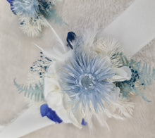 Load image into Gallery viewer, Preserved flowers Blue & white School prom set – corsage & buttonhole