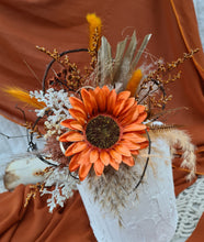 Load image into Gallery viewer, Everlasting flowers Sunflower cake topper - rustic orange