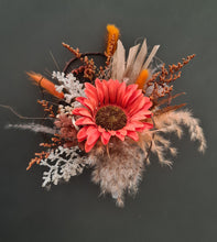 Load image into Gallery viewer, Everlasting flowers Sunflower cake topper - rustic orange