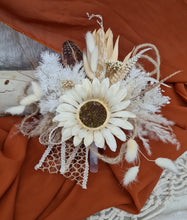 Load image into Gallery viewer, Everlasting flowers Sunflower cake topper - Neutral