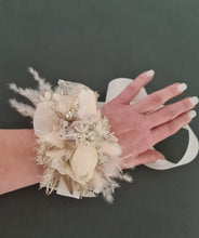 Load image into Gallery viewer, Everlasting flowers nude & champagne corsage w tulip - School formal / Wedding