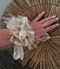 Load image into Gallery viewer, Everlasting flowers nude & champagne corsage w tulip - School formal / Wedding