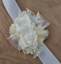 Load image into Gallery viewer, Everlasting flowers white corsage & buttonhole w pearl flowers - School formal / Wedding