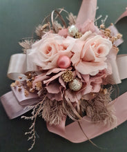 Load image into Gallery viewer, Preserved flowers dusty blush mauve corsage & hair comb - School Formal / Wedding
