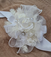 Load image into Gallery viewer, Everlasting flowers / pearls School formal Set - Corsage, buttonhole & hair comb