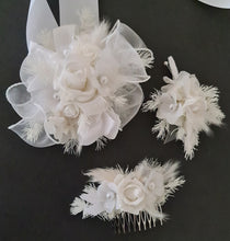 Load image into Gallery viewer, Everlasting flowers / pearls School formal Set - Corsage, buttonhole & hair comb