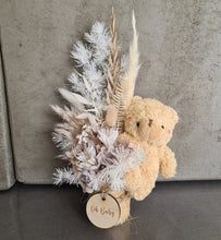 Load image into Gallery viewer, Gorgeous everlasting flowers boho OH BABY mini flowers with bear