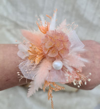 Load image into Gallery viewer, Fully preserved peach colour corsage - School formal / Wedding