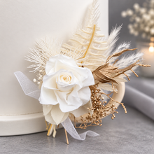 Load image into Gallery viewer, Preserved flowers - triple cake toppers / rings - White & gold w roses incl Mr & Mrs sign