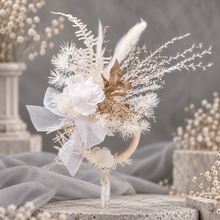 Load image into Gallery viewer, Preserved flowers - triple cake toppers / rings - White & gold w roses incl Mr & Mrs sign