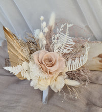 Load image into Gallery viewer, Happy Birthday Preserved flowers cake topper in neutral & creamy colours