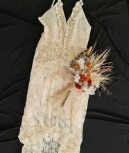 Load image into Gallery viewer, Rustic wedding elopement set – bridal bouquet & buttonhole preserved & dry flowers