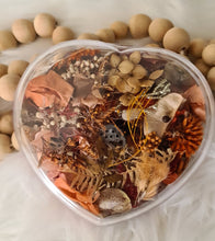 Load image into Gallery viewer, Preserved flowers in love hearth – Rustic colours