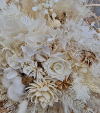 Load image into Gallery viewer, Boho Neutral Everlasting flowers Bridal bouquet & buttonhole - Elopement Set