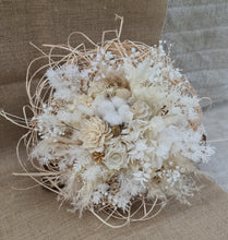 Load image into Gallery viewer, Boho Neutral Everlasting flowers Bridal bouquet & buttonhole - Elopement Set