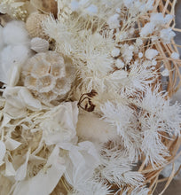 Load image into Gallery viewer, Boho Neutral Everlasting flowers Bridal bouquet & buttonhole - Elopement Set