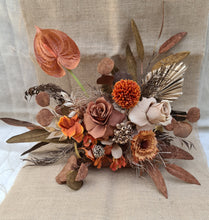 Load image into Gallery viewer, Rustic style terracotta orange wedding signing table flowers - Centrepiece