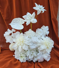 Load image into Gallery viewer, Modern Milky white & white neutral wedding signing table flowers - Centrepiece
