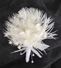 Load image into Gallery viewer, Milky white bridal bouquet & buttonhole with white feathers - Elopement set